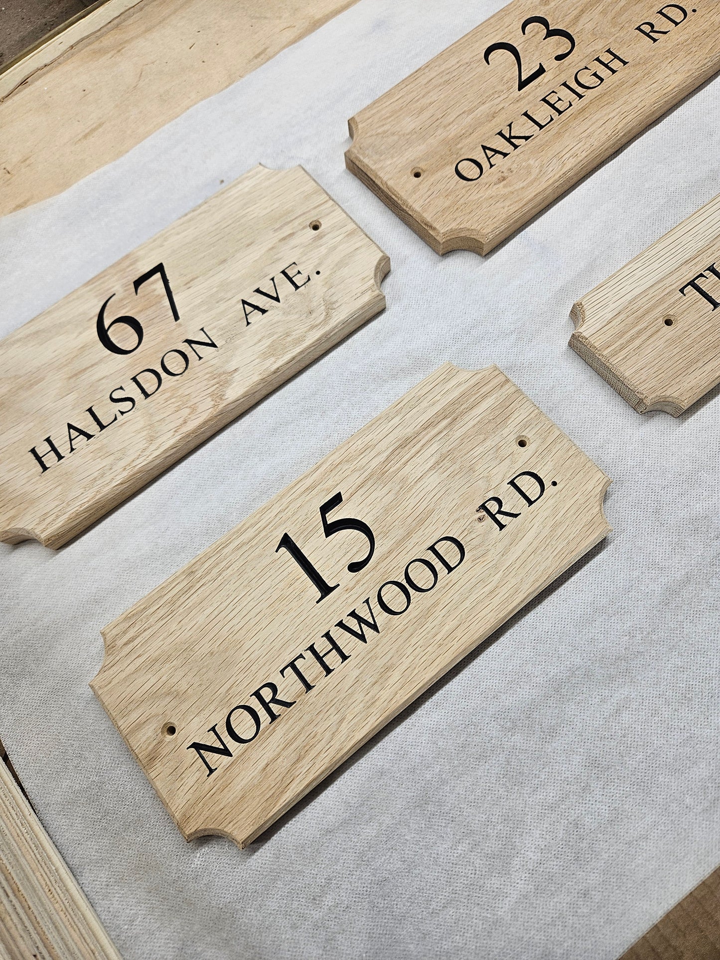 ELLE - Small Oak House Sign