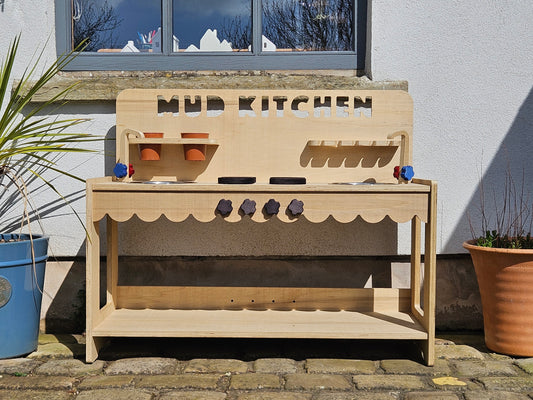 POPPY - Large Mud Kitchen