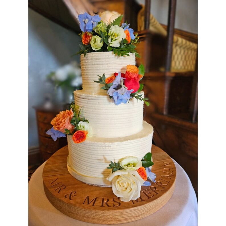 ALICE - Solid Oak Wedding Cake Board